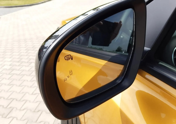 Suzuki Vitara cena 94900 przebieg: 6000, rok produkcji 2023 z Drawno małe 172